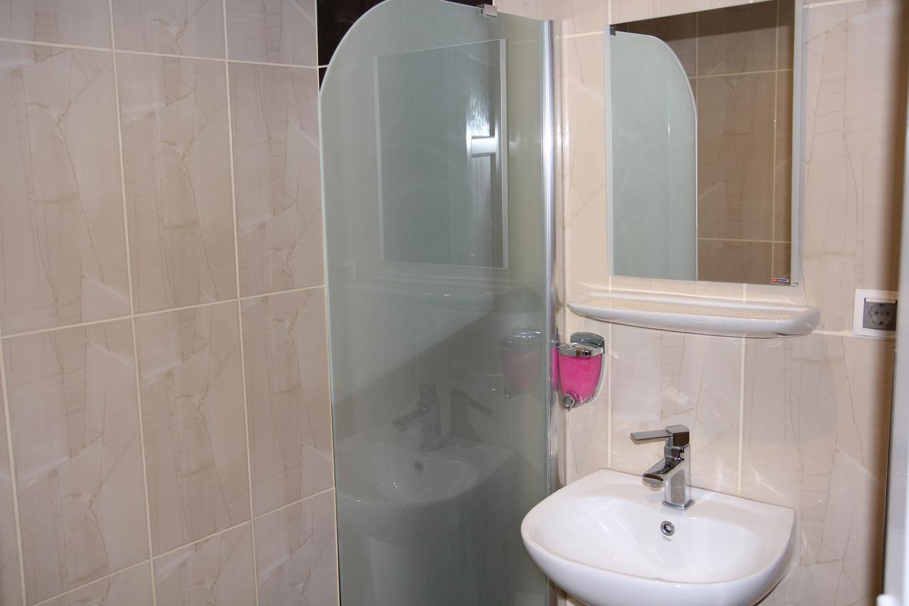 Dostlar Hotel Mersin  Exterior foto